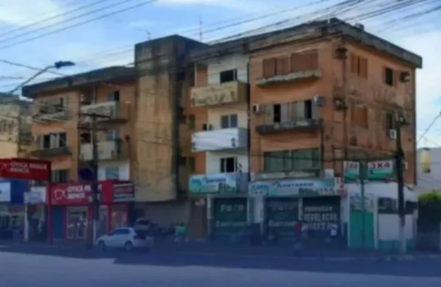 A.Moura Gestor Imobiliário-Vende 1 Apartamento em Santarém no Centro de 2/4