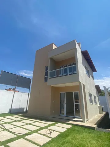 GV Vende: Casa Duplex em Cond. fechado/ 3 qtos com Quintal/ Bairro Gurupi