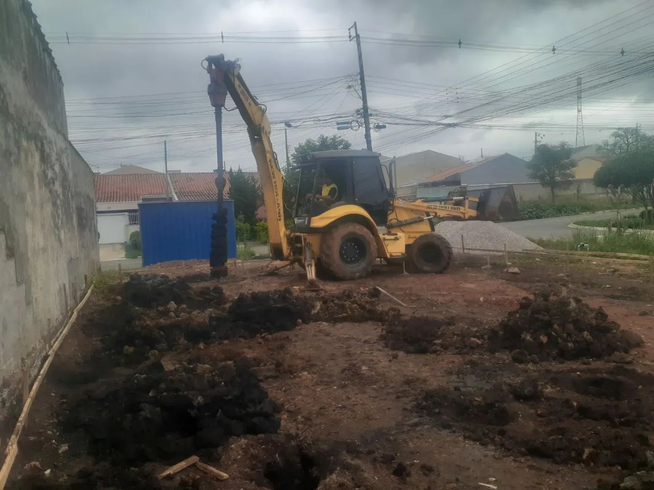 Perfuração de solo e terraplanagem  - Foto 4