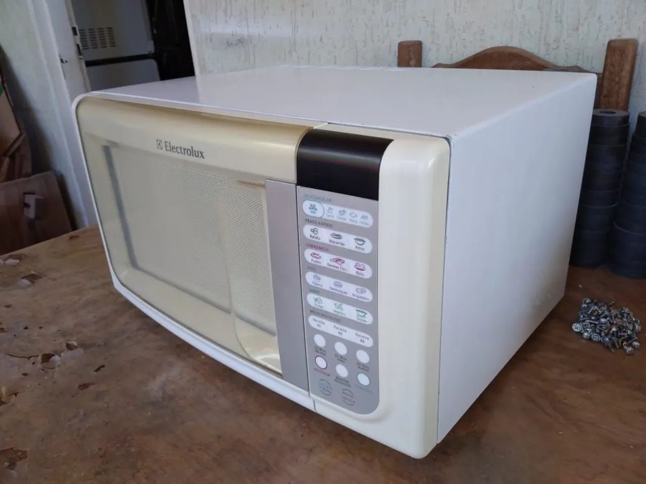 Microondas Electrolux 23 litros - Foto 2