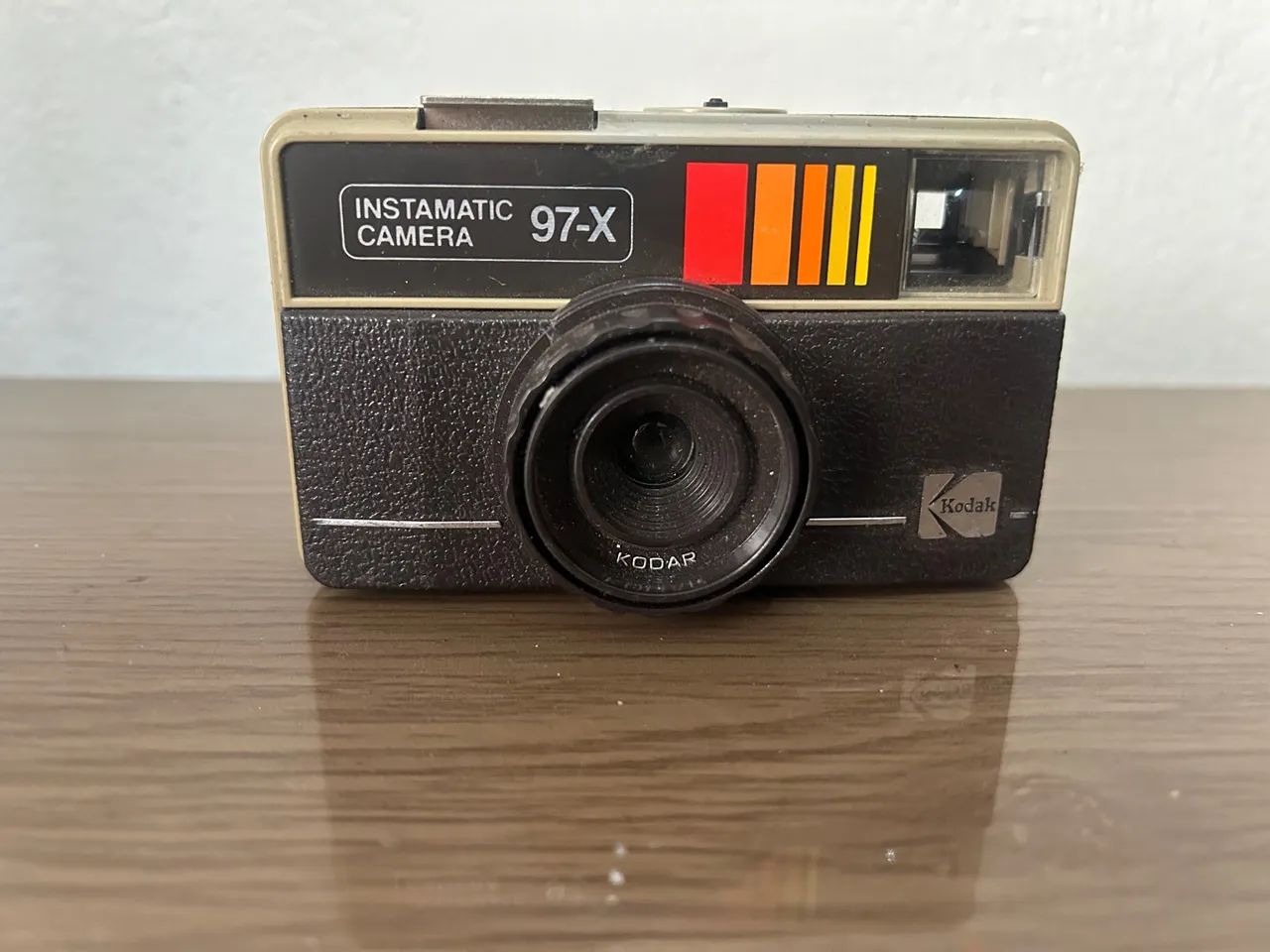 Câmera Instamatic 97-X 
