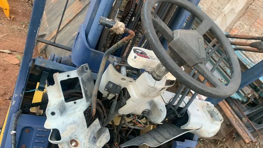 Empilhadeira sem motor e sem transmissão - Foto 3