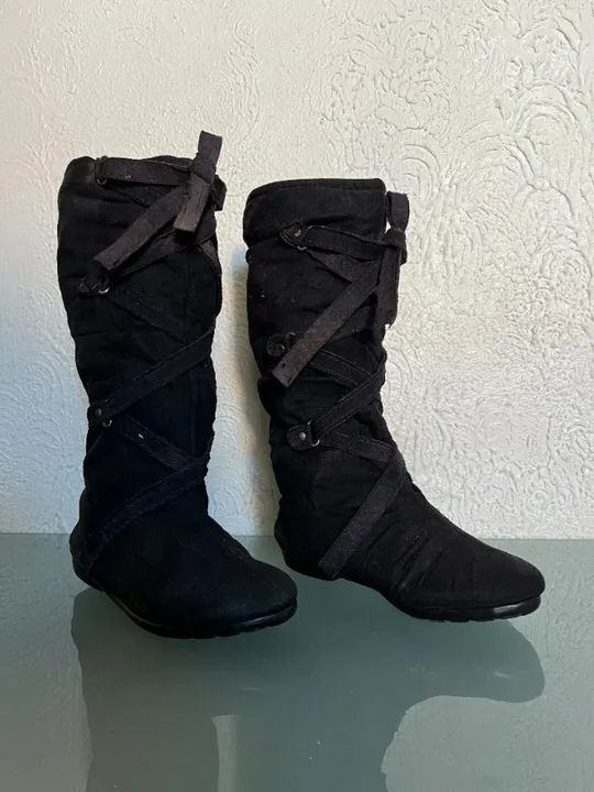 Bota tamanho 28