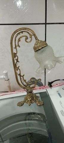 Abajur de bronze antigo - Foto 3
