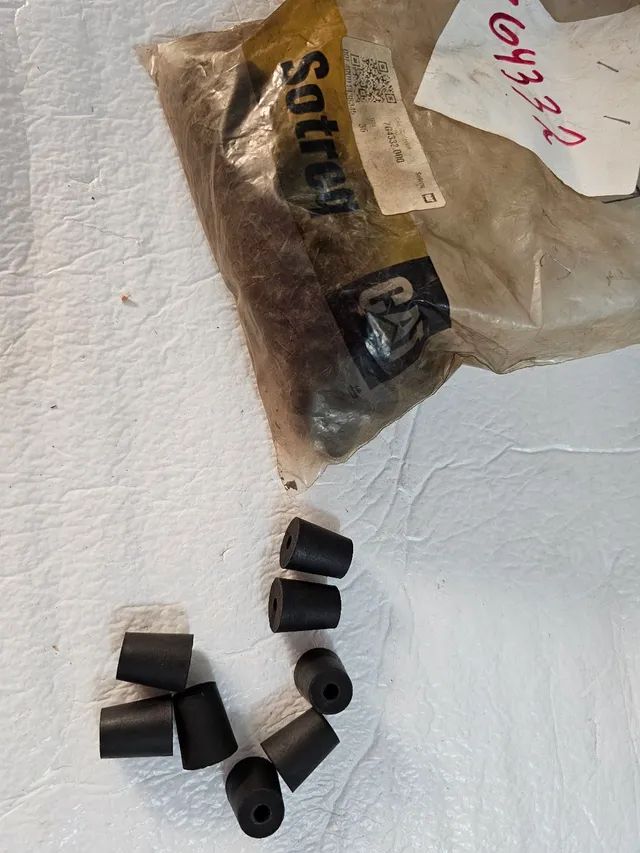 Trator esteira escavadeira caterpillar borracha tampao retentor original 7G4332 - Foto 4