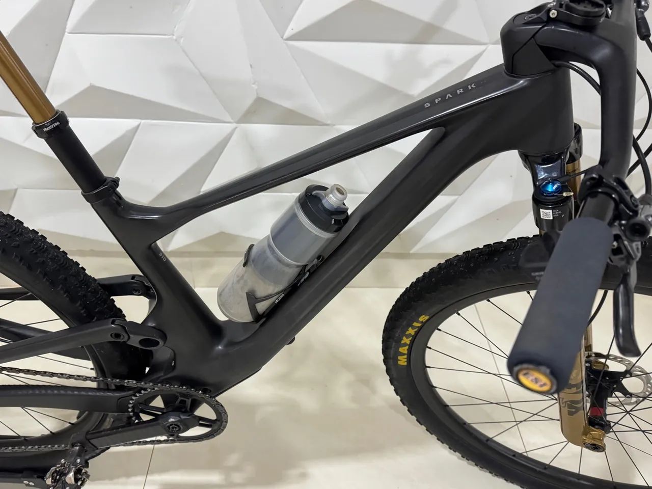 VENDA DO QUADRO scott spark carbono 15,5 aro29 - Foto 2