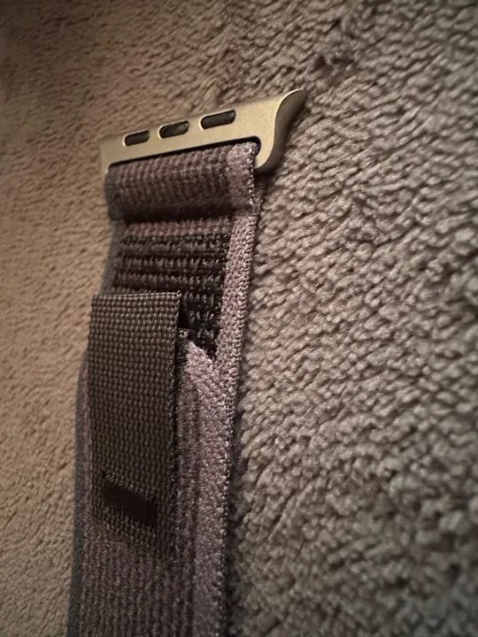 Pulseira Trail Loop preta 49mm para Apple Watch Ultra 2, original da marca Jetech - Foto 5