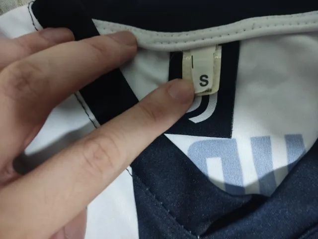 Camisa Juventus Home 2018/2019 #10Dybala Tamanho: P - Foto 4