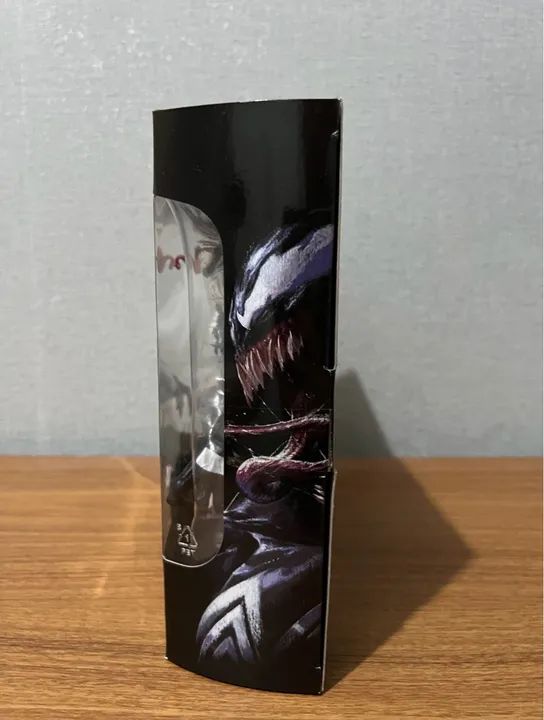 Venom - Marvel Legends Deluxe - Hasbro - Foto 3