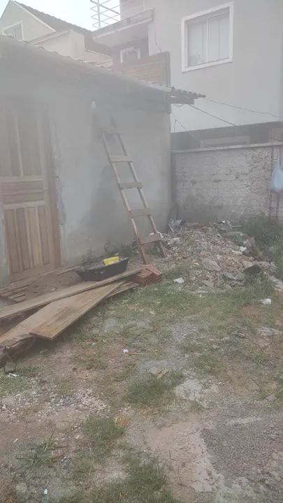 Troco Tijolos por limpeza do terreno - Foto 2