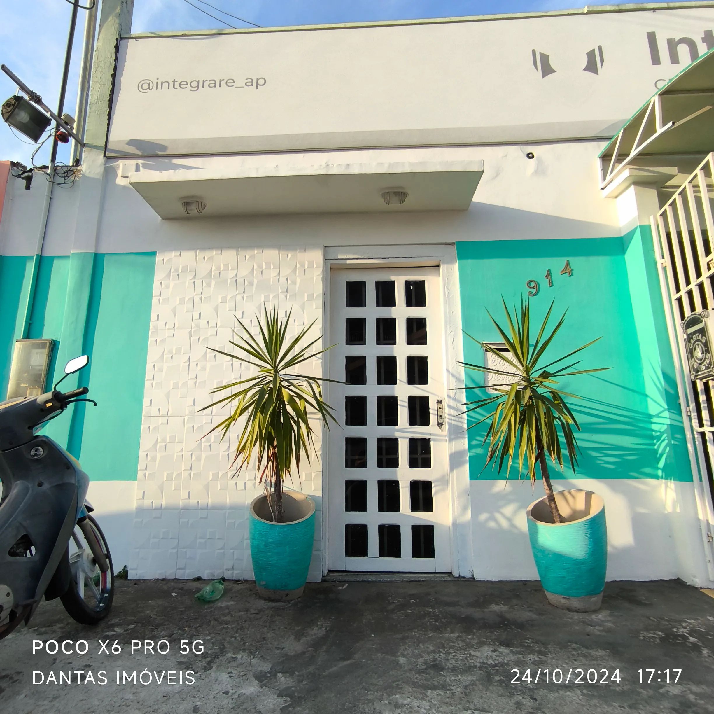 Imóvel Comercial com várias Salas 