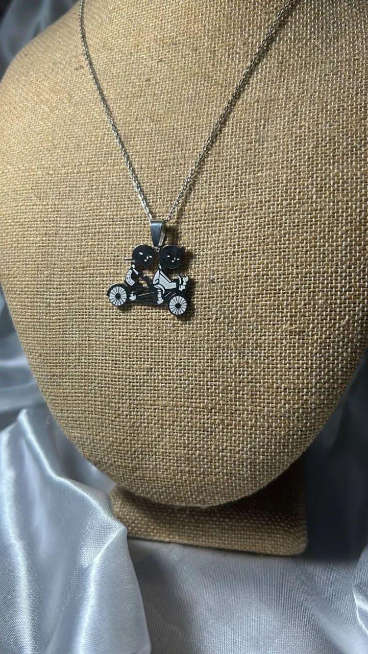 Colar com pingente de bicicleta para casais - Foto 2