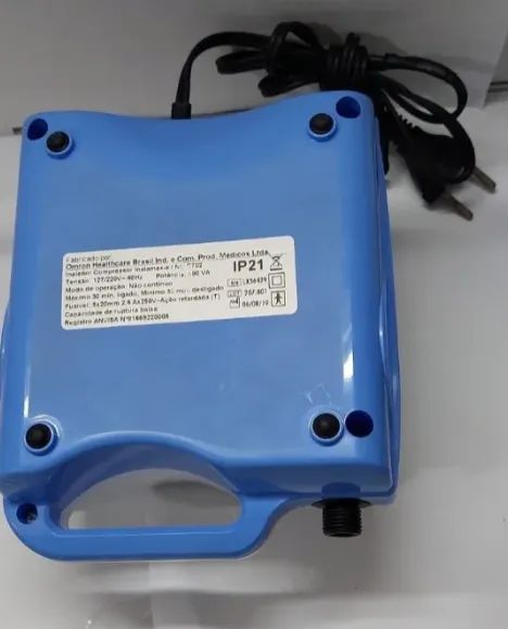 Inalador Comprensor Inalamax Sem Embalagem Com Mancha Azul E Branco - Foto 5