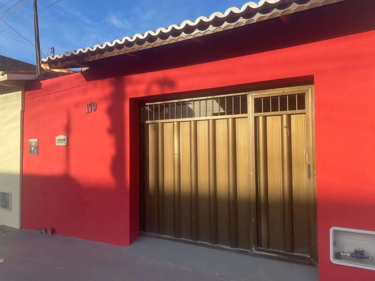 Alugo casa no Antonio Bezerra