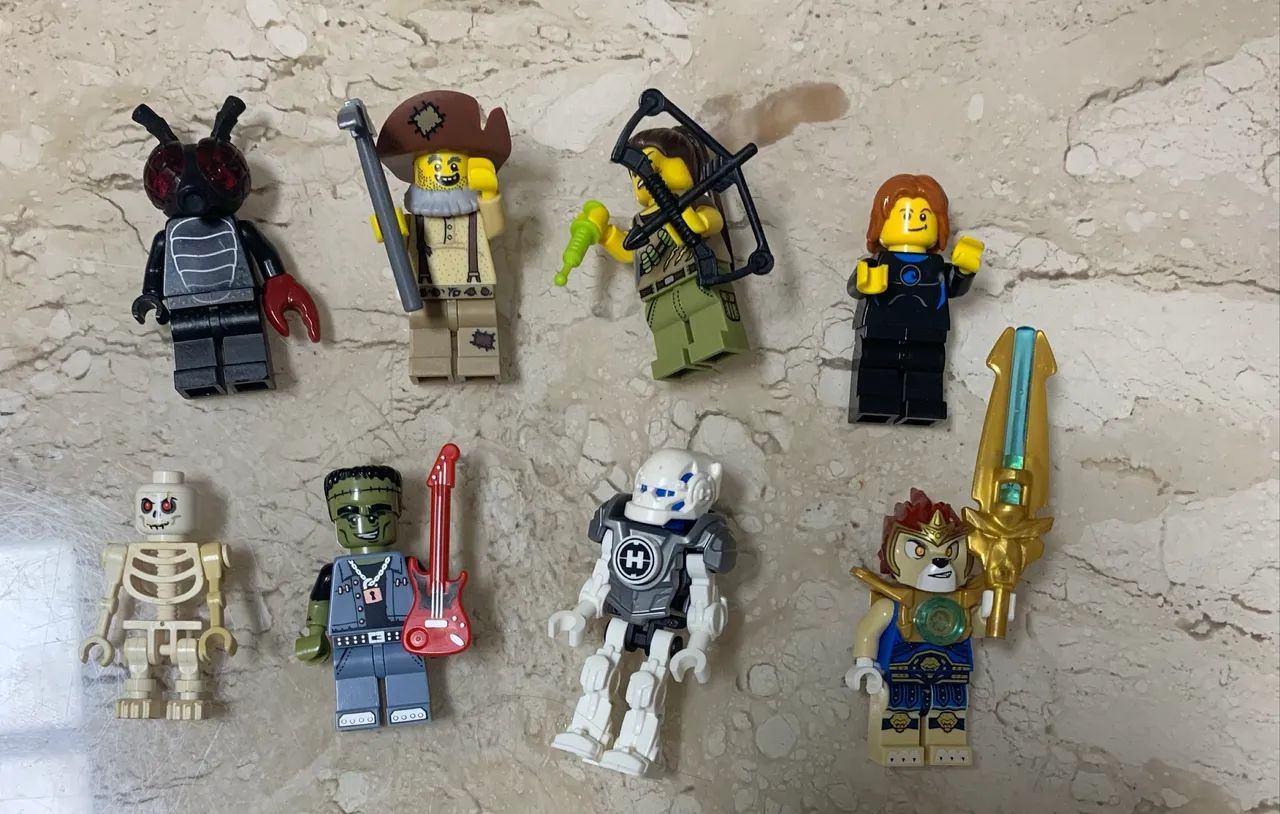 Bonecos aleatórios - LEGO 