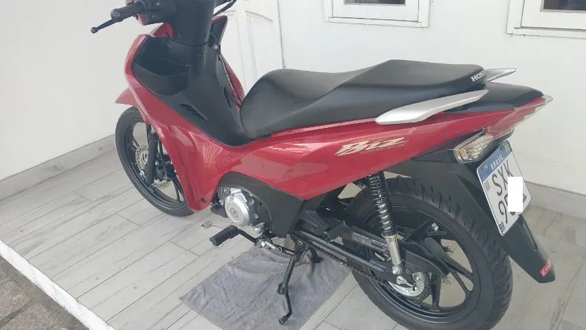 Honda Biz 125 EX 2025