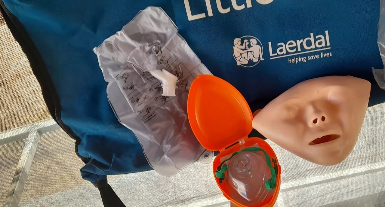 Manequim de RCP Little Anne - Foto 3