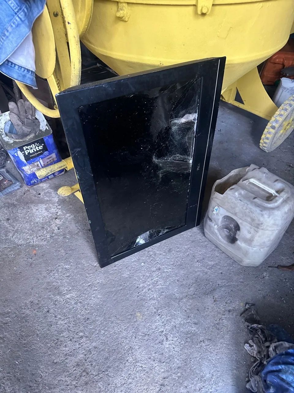 TV para retirada de peças Philco Tv lcd PH32M4 tela quebrada  - Foto 5
