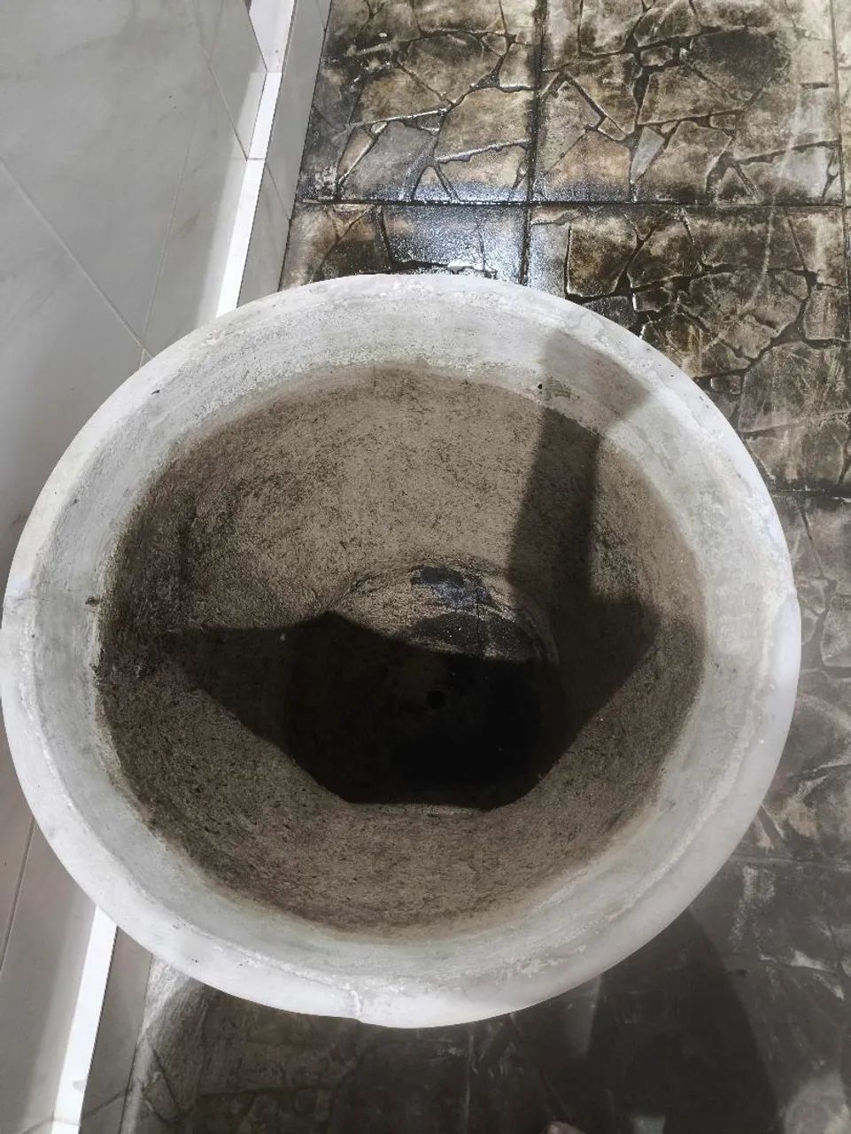 Vaso grande de cimento - Foto 2