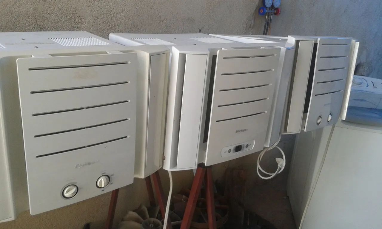 Ar condicionado Springer Btus 10 volts 127 com garantia  - Foto 4