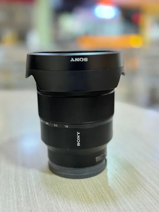 Lente Sony FE 16-35mm f/4