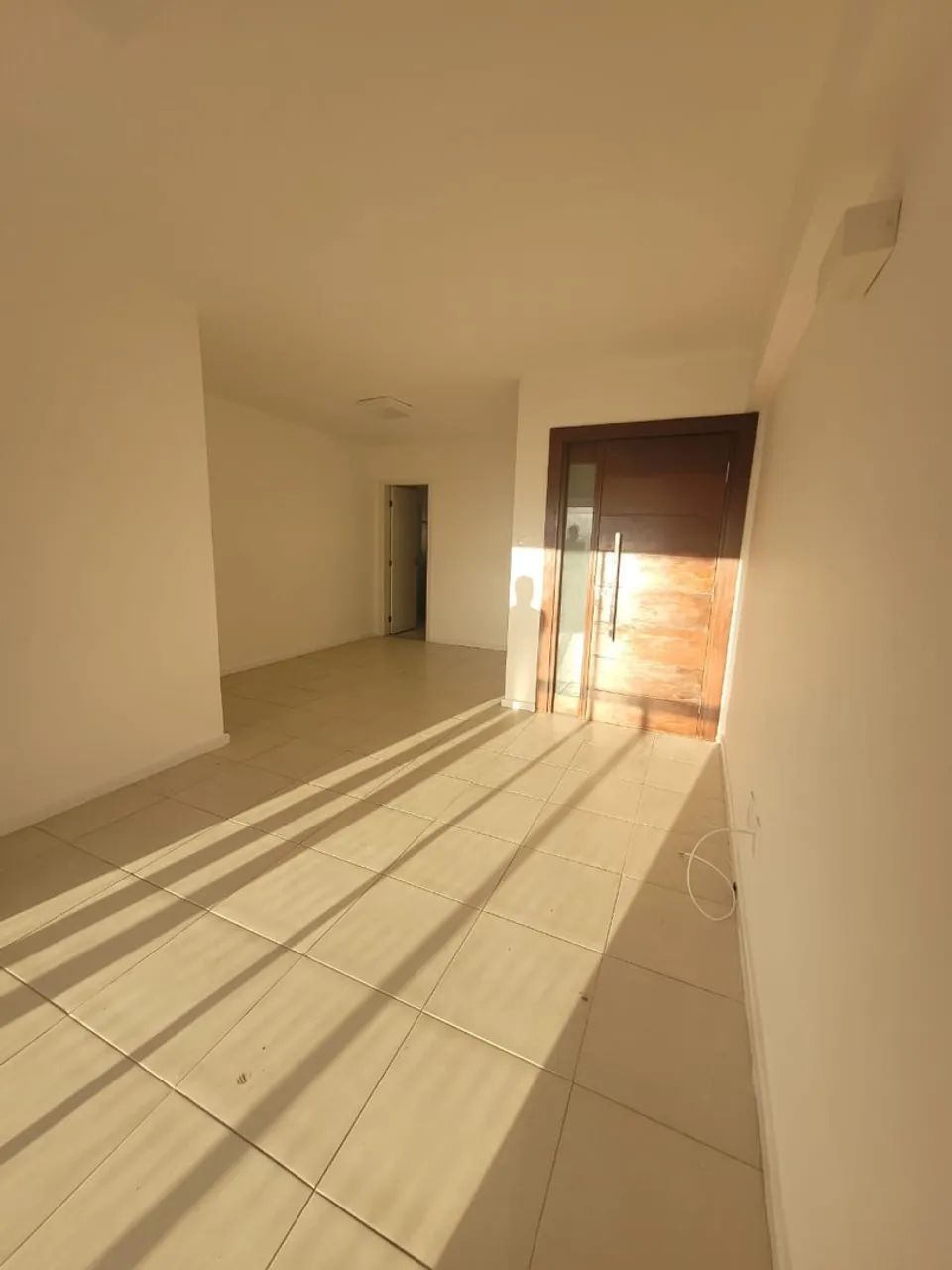 Alugo Apartamento 3/4 sendo 1 suite - Condomínio Star  - Foto 2