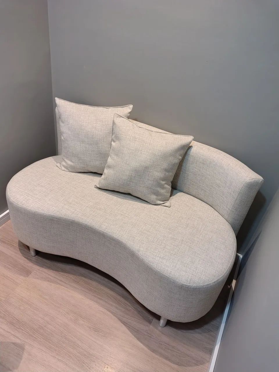 Sofá novo orgânico  - Foto 2