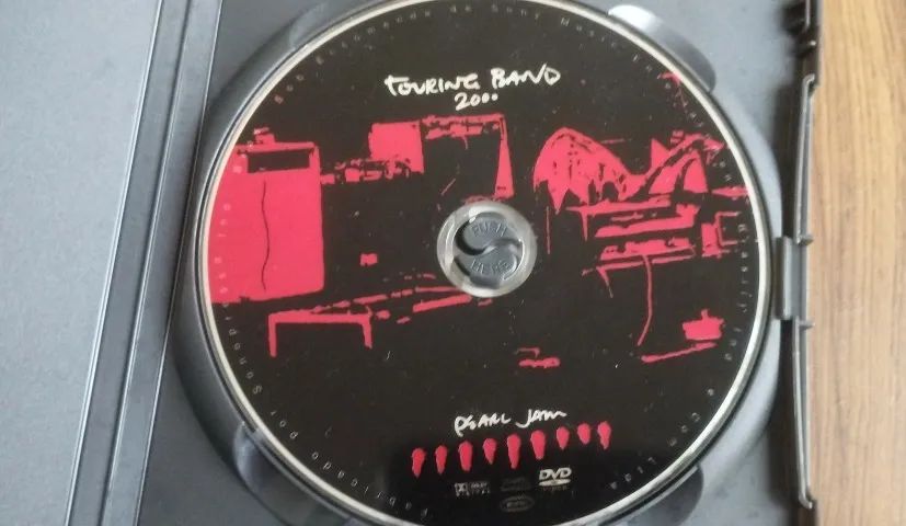 DVD Pearl Jam Touring Band 2000 - Foto 4