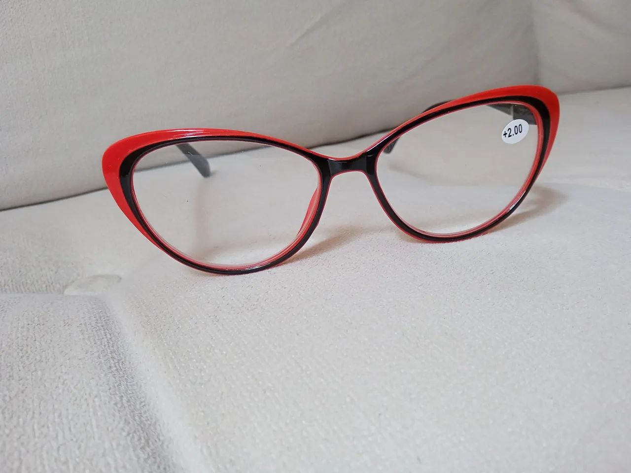 Óculos de gatinho vermelho feminino  - Foto 2