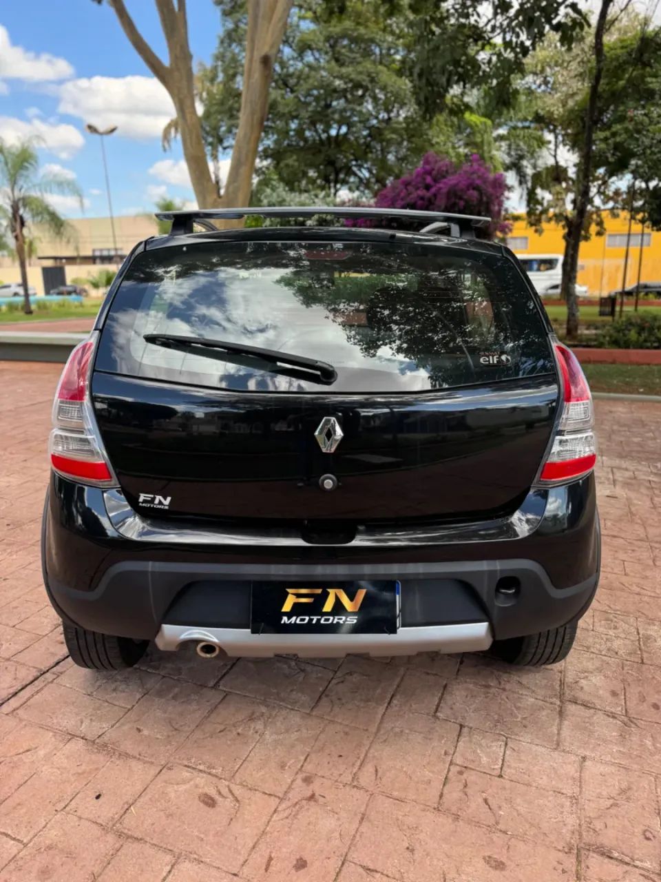 RENAULT SANDERO 1.6 STEPWAY 16V FLEX 4P AUTOMÁTICO PRETO 2014 - Foto 4