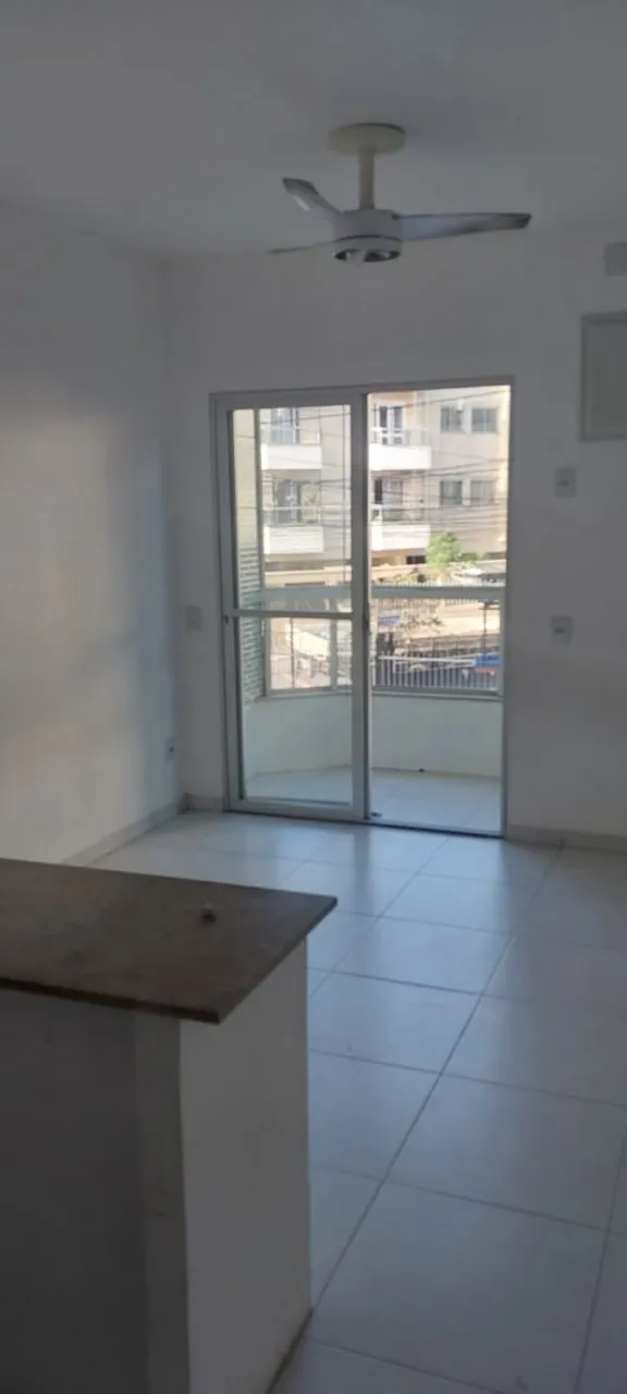 Linda kitnet no coração de jardim camburi já incluz condomínio