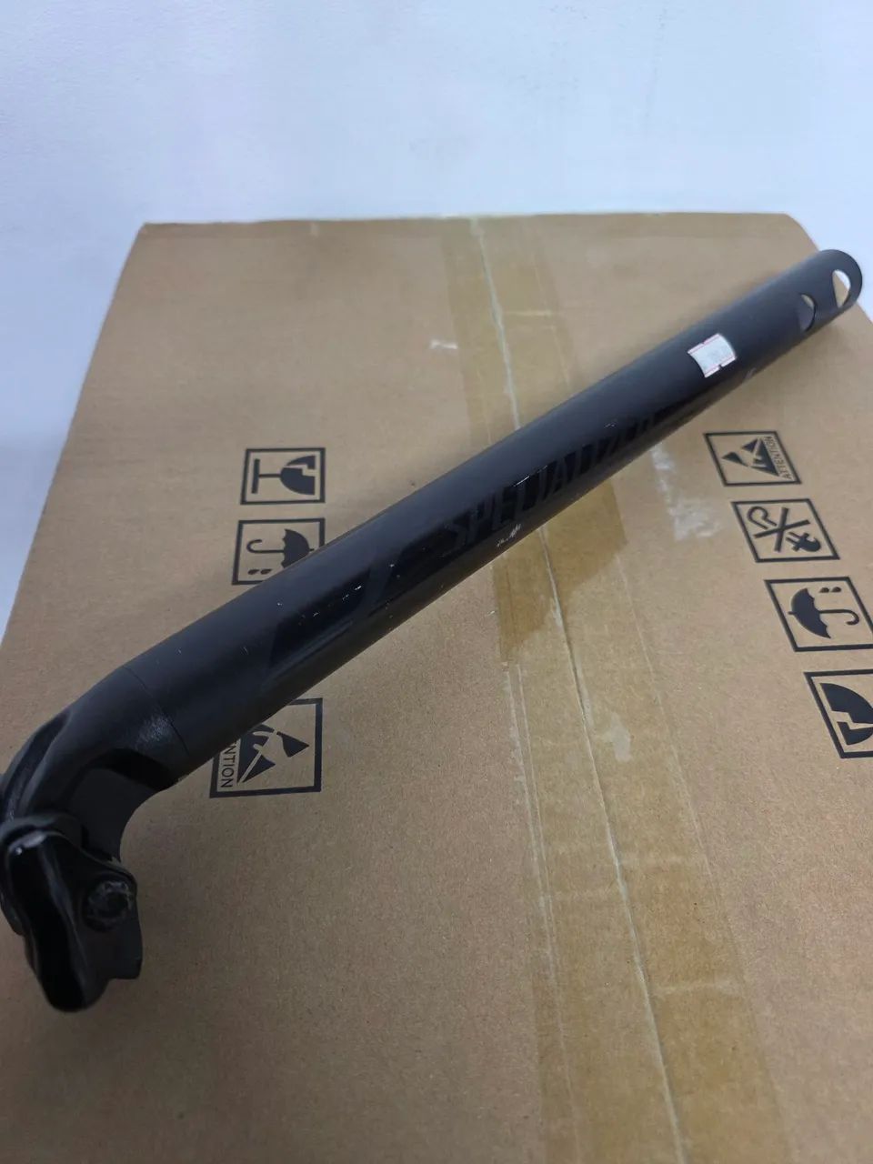 Canote Specialized 30.9 400mm Aluminio