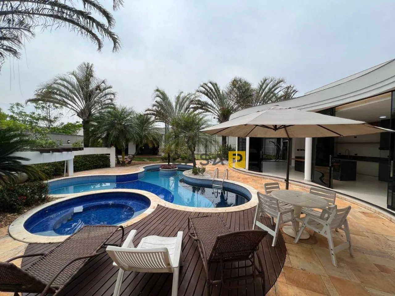 Casa com 3 dormitórios à venda, 591 m² por R$ 3.950.000,00 - Condomínio Altos da Represa -