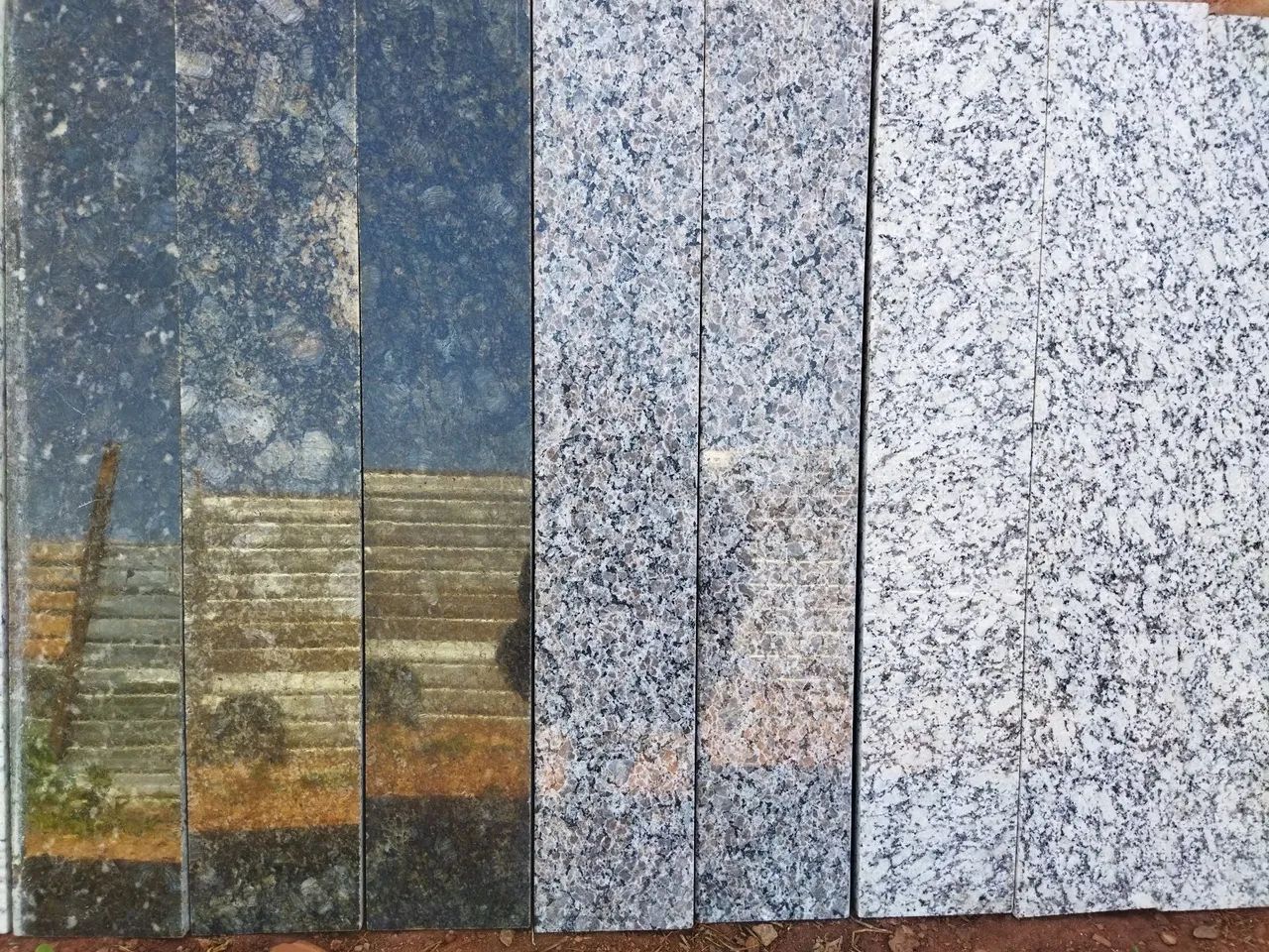 Soleira e nichos de mármore 