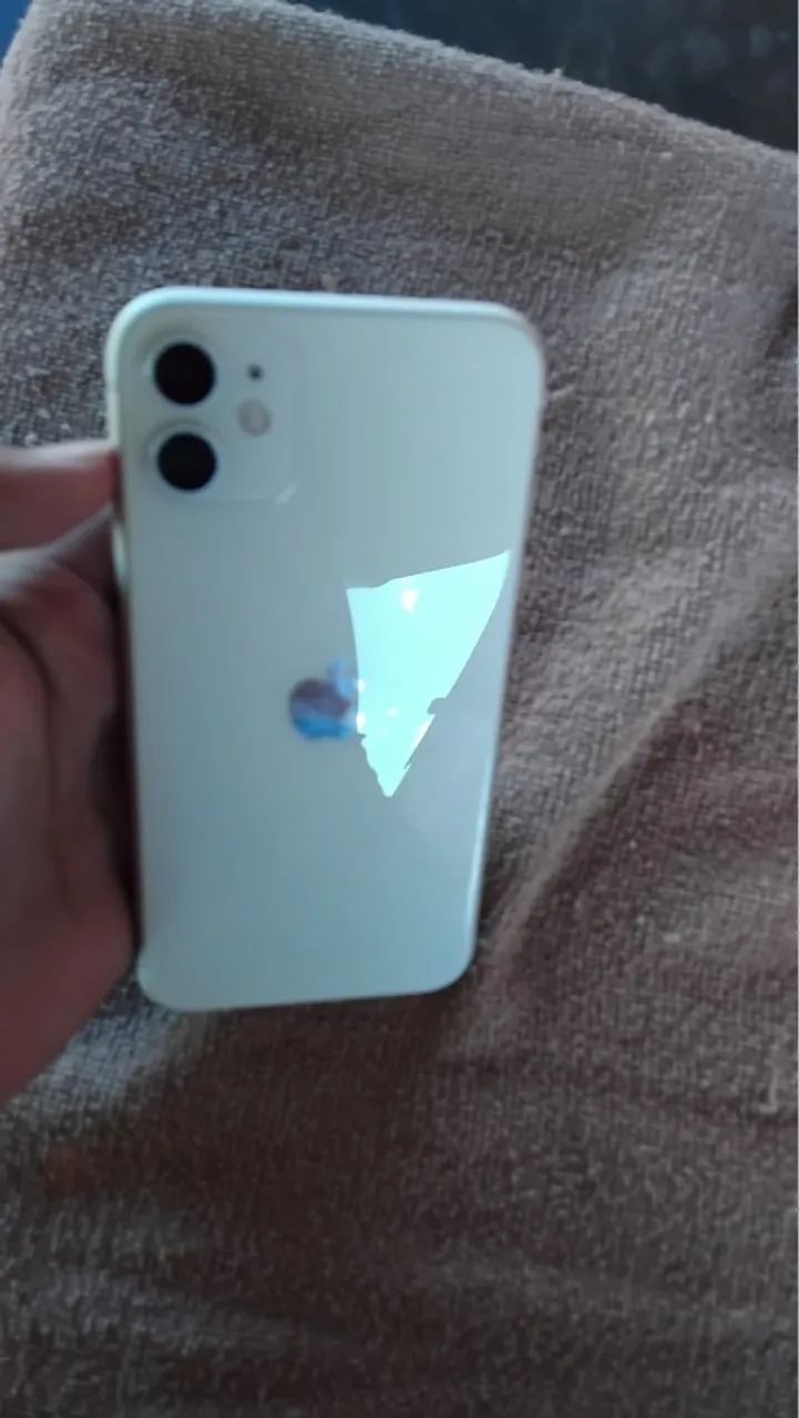 Vendo iPhone 11  - Foto 2