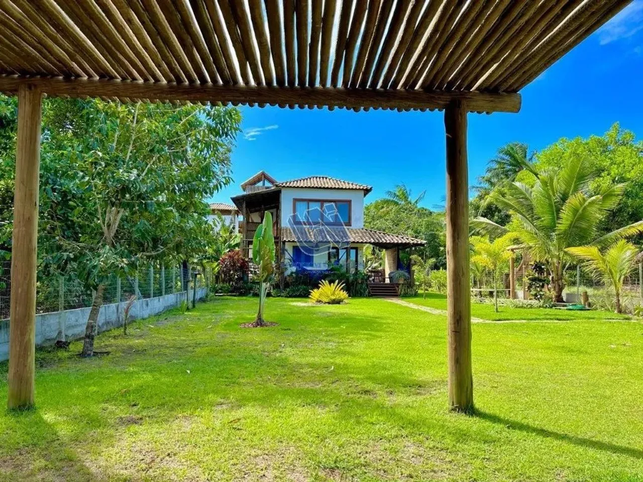 Linda Casa com 112m2 na Península de Maraú em Taipu de Fora/BA