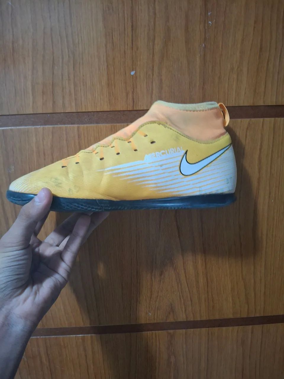 Chuteira Nike - Mercurial Amarela - Foto 2