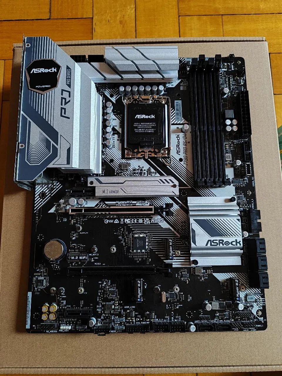 Z790 AsRock 64302737688323121
