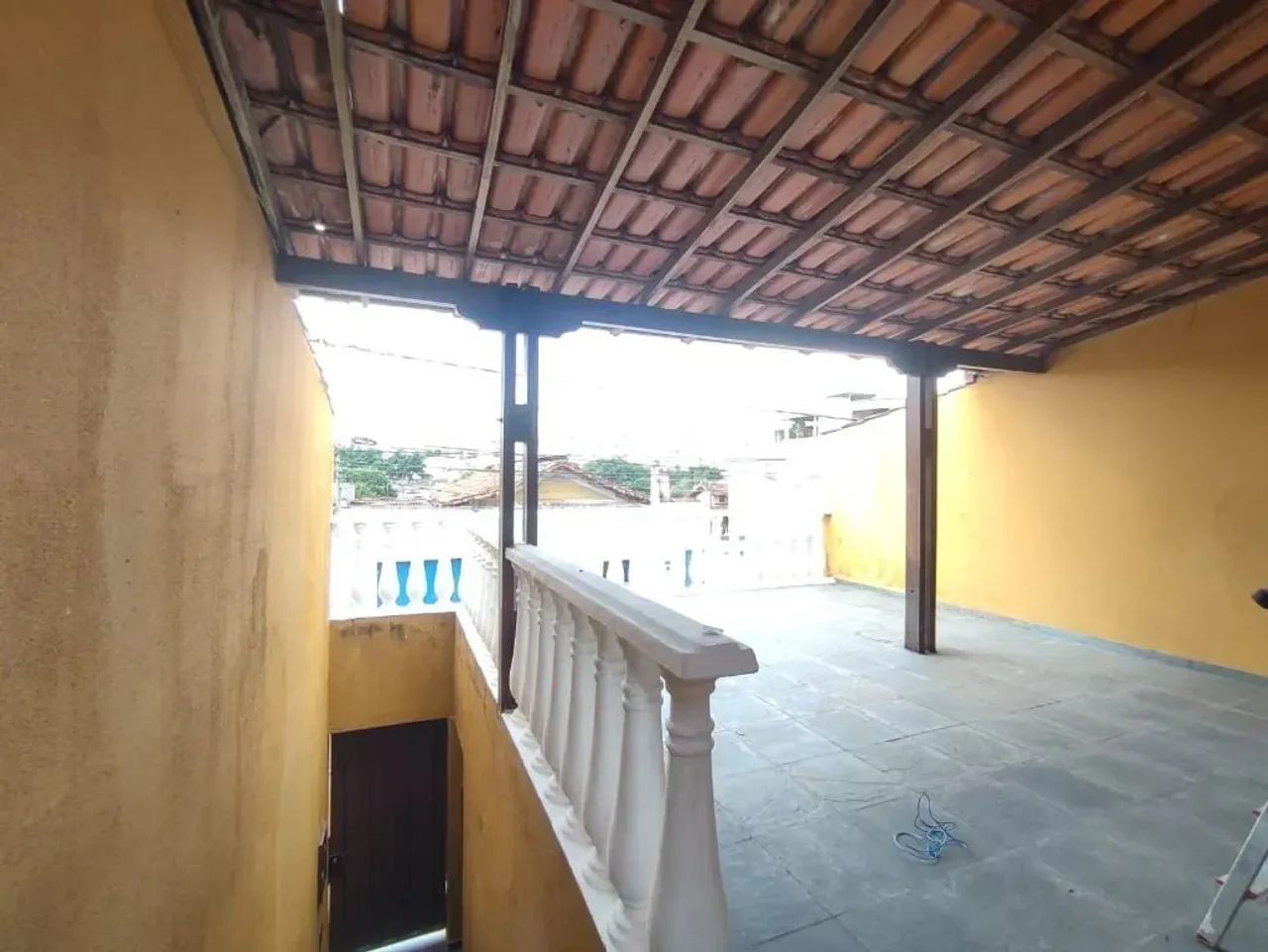 Casa com 2 dormitórios para alugar, 100 m² por R$ 2.621,89/mês - Planalto - Belo Horizonte