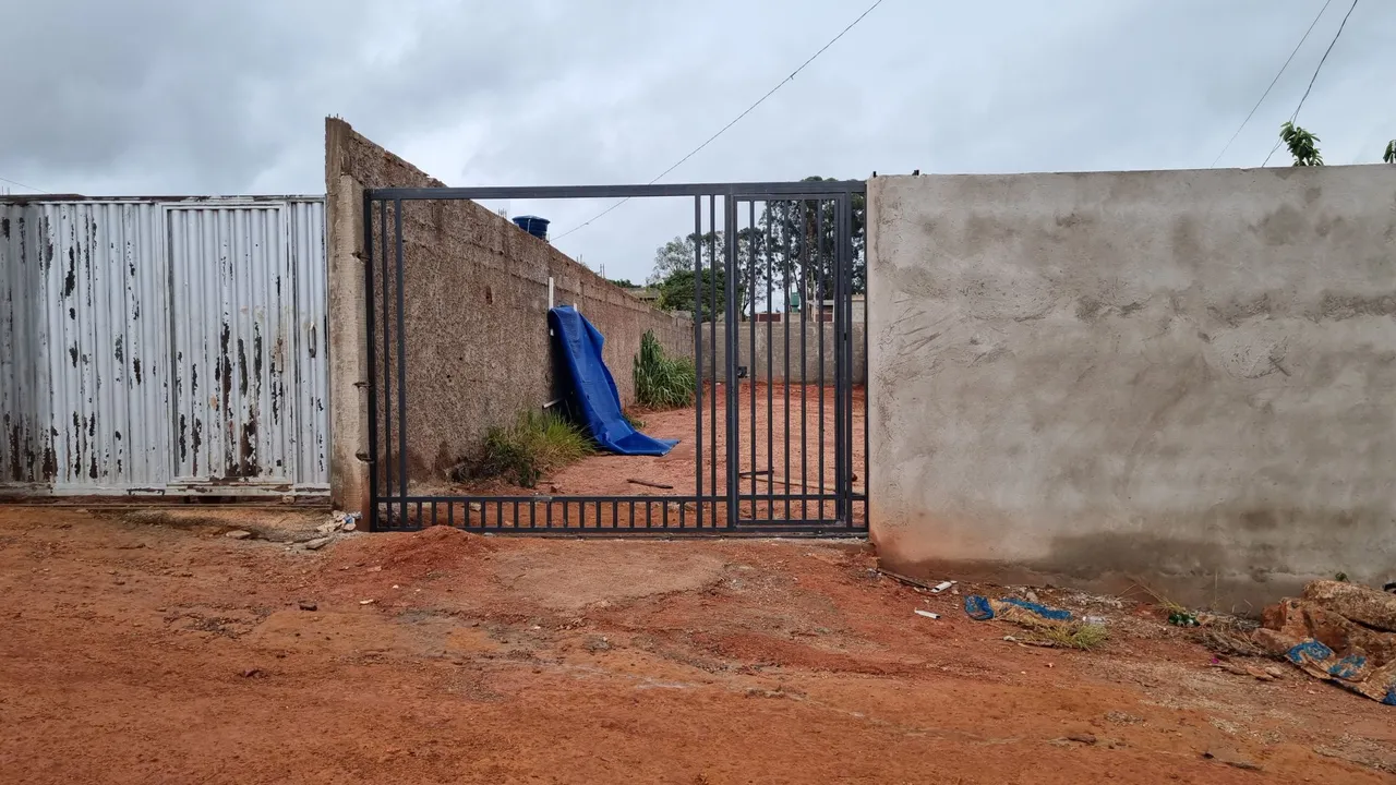 Vendo lote em 26 de setembro .