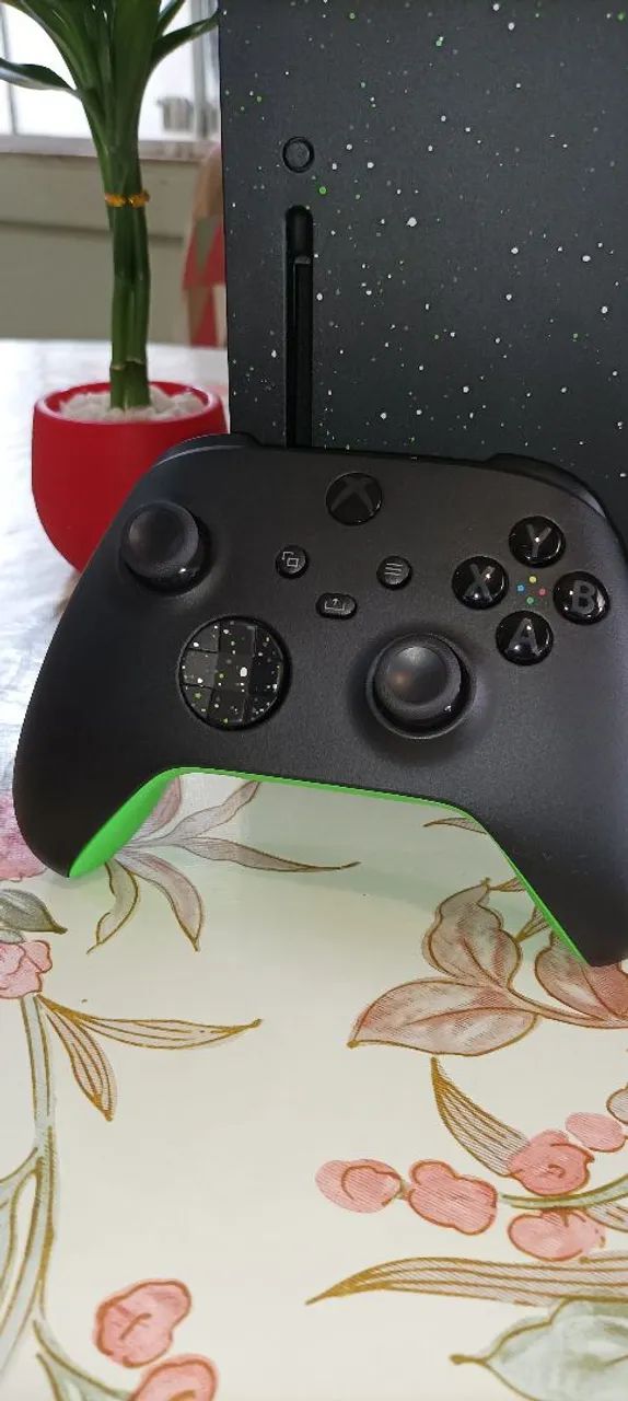Xbox Series X - Edição limitada Galaxy Black  - Foto 3