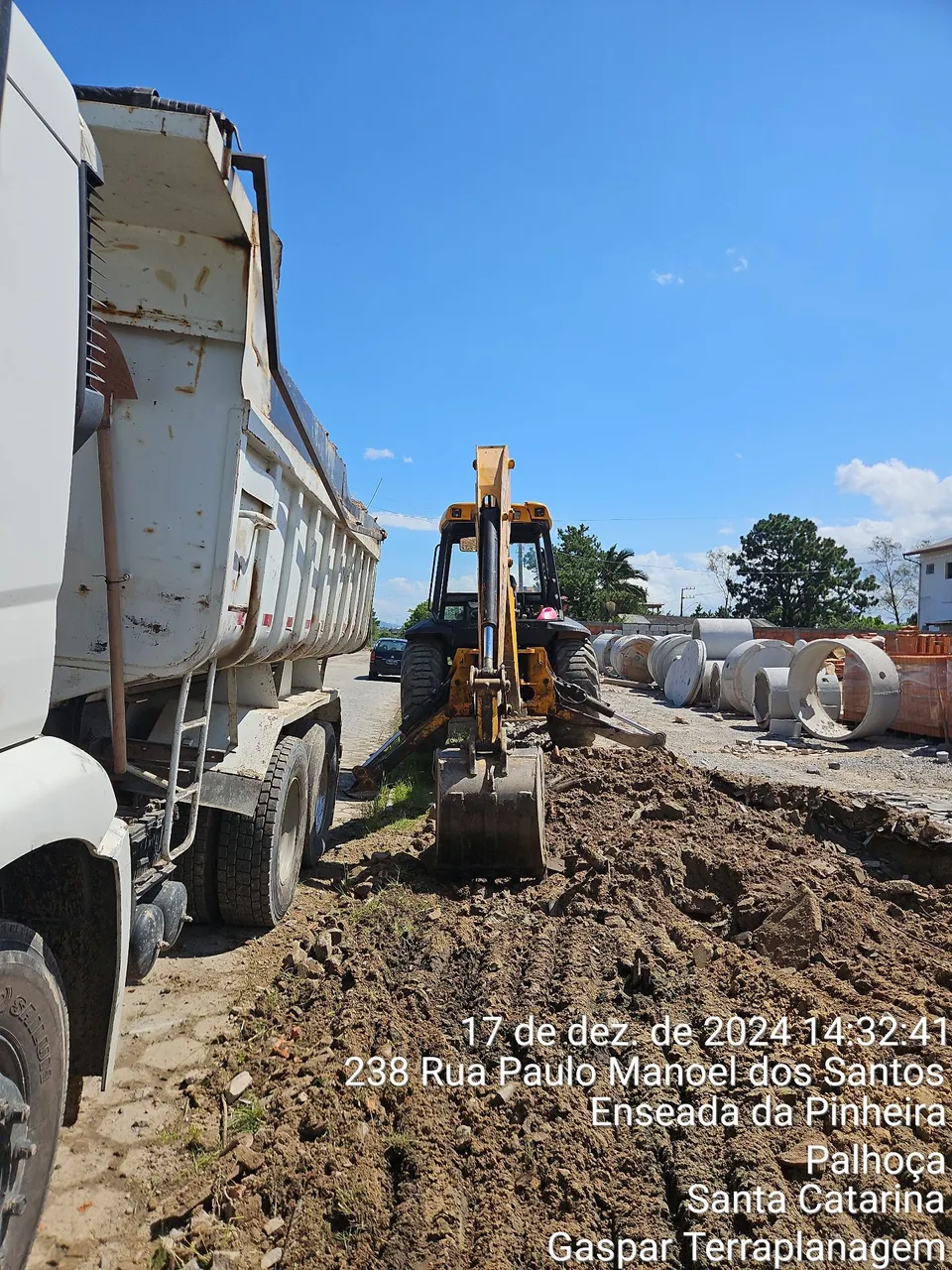 Retroescavadeira JCB 3C PLUS