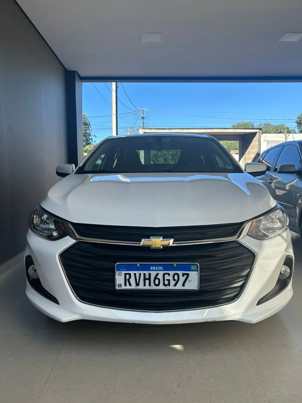 OPORTUNIDADE: CHEVROLET/ONIX PLUS LTZ 1.0 TURBO 22/23 COMPLETO, ELEGANTE E ECONÔMICO!