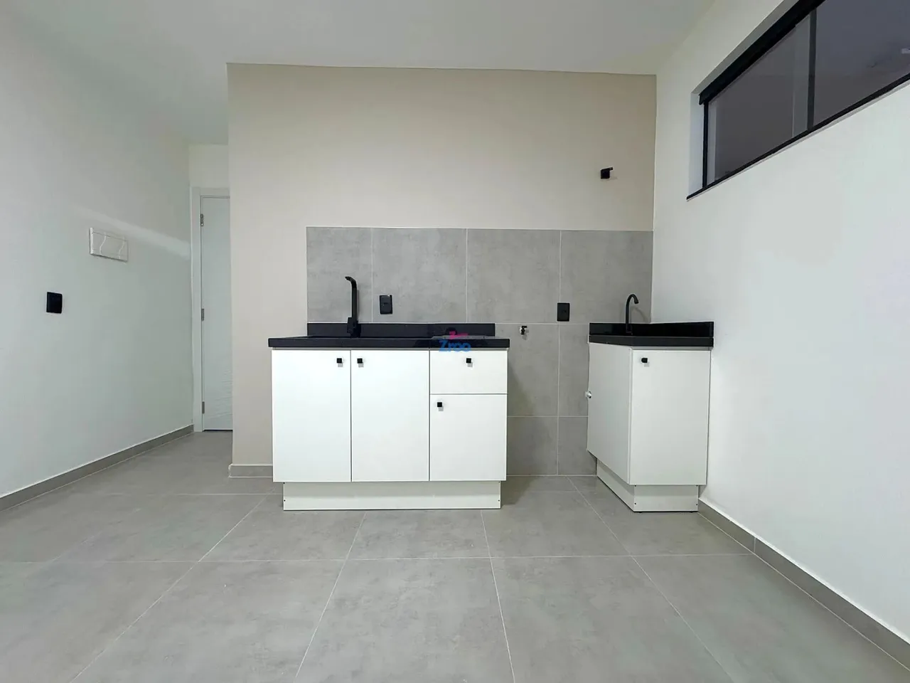 Apartamento para locação  01 Dormitório/ Bairro Água Verde
