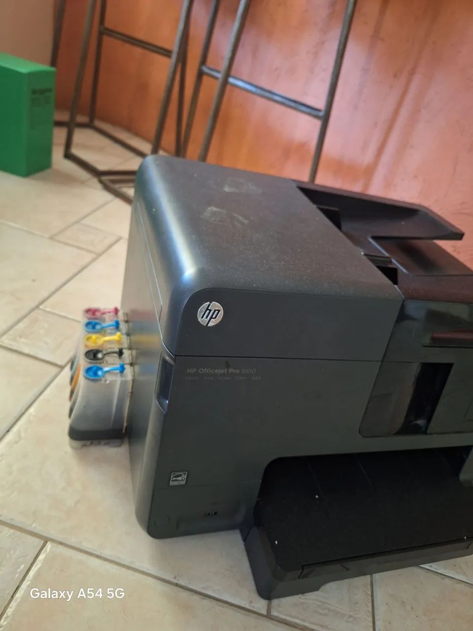 HP Officejet Pro 8610 - Multifuncional - Foto 2