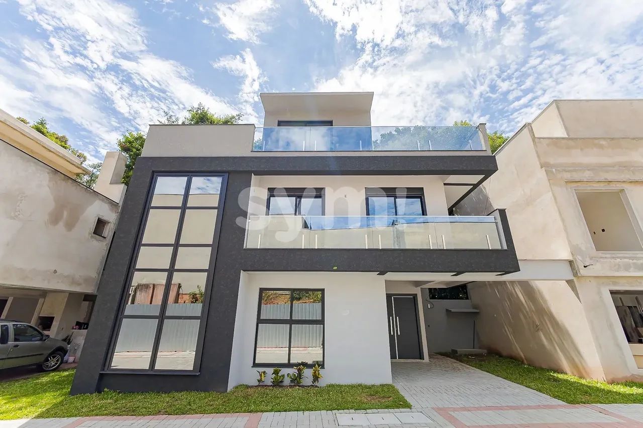 Casa em Condomínio Santa Felicidade