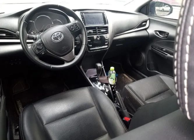YARIS XLS 1.5 Aut 2023 C/ TETO SOLAR - Foto 5
