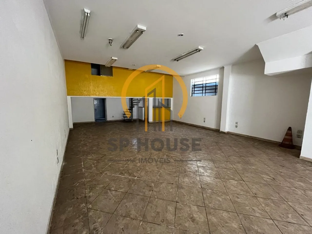 Loja para locação, 147m², Vila Isa