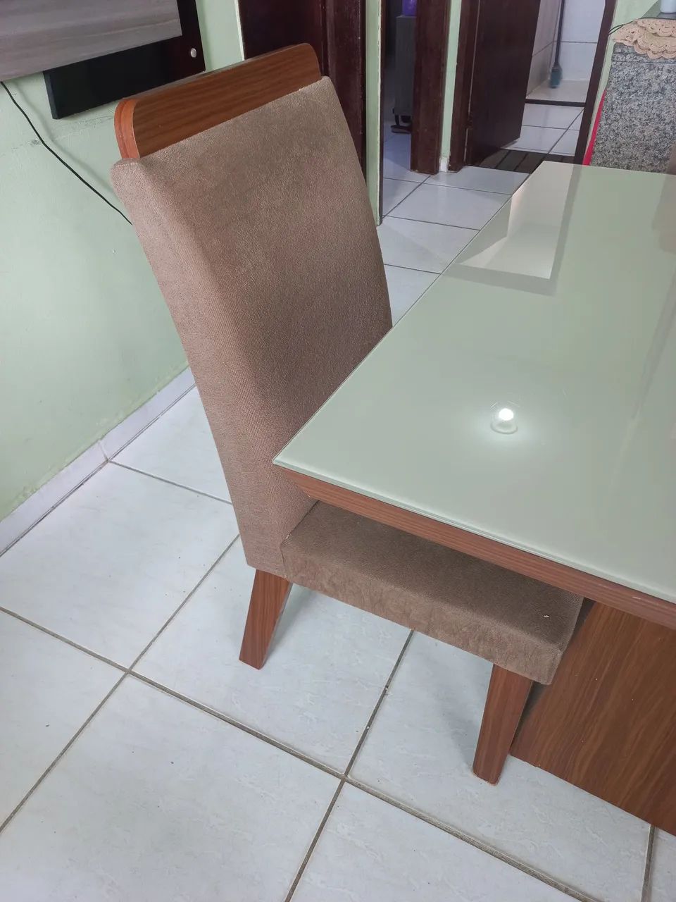 Conjunto de Mesa de Jantar com 4 Cadeiras - Foto 4