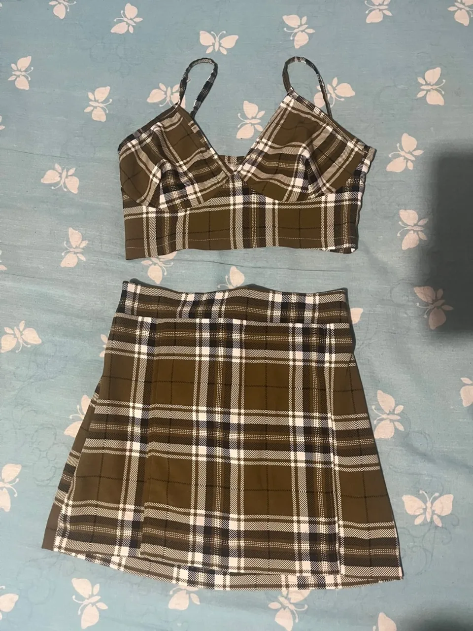 Conjunto xadrez cropped e saia